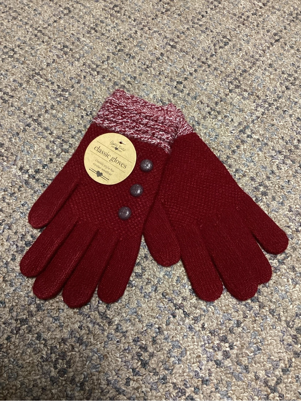 Britt’s Knits Classic Dark Red Knit Women’s Gloves with Button Detail * OSFM NWT